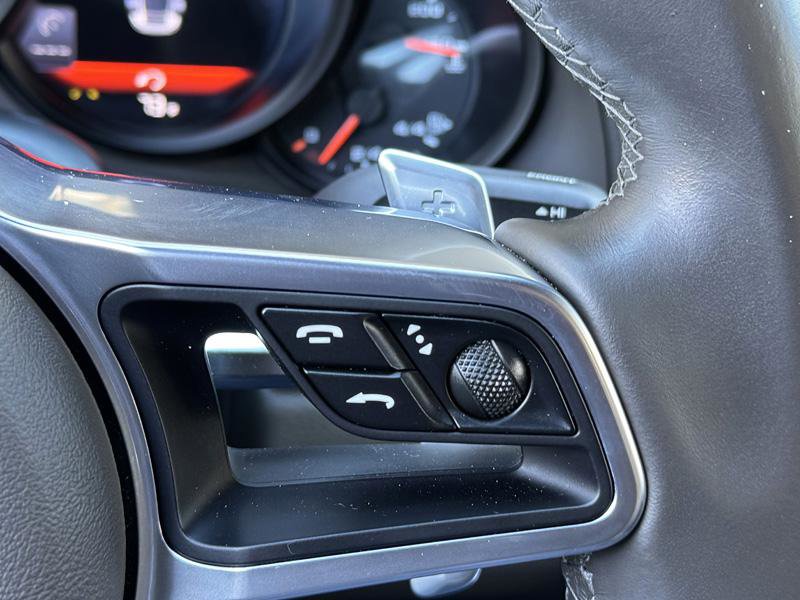 Used 2017 Porsche 911 Carrera image 21