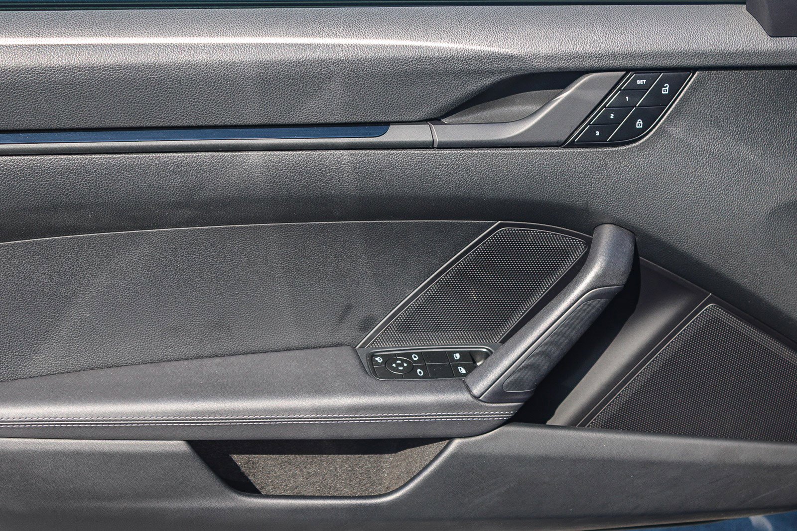 Used 2023 Porsche 911 Carrera T RWD image 22