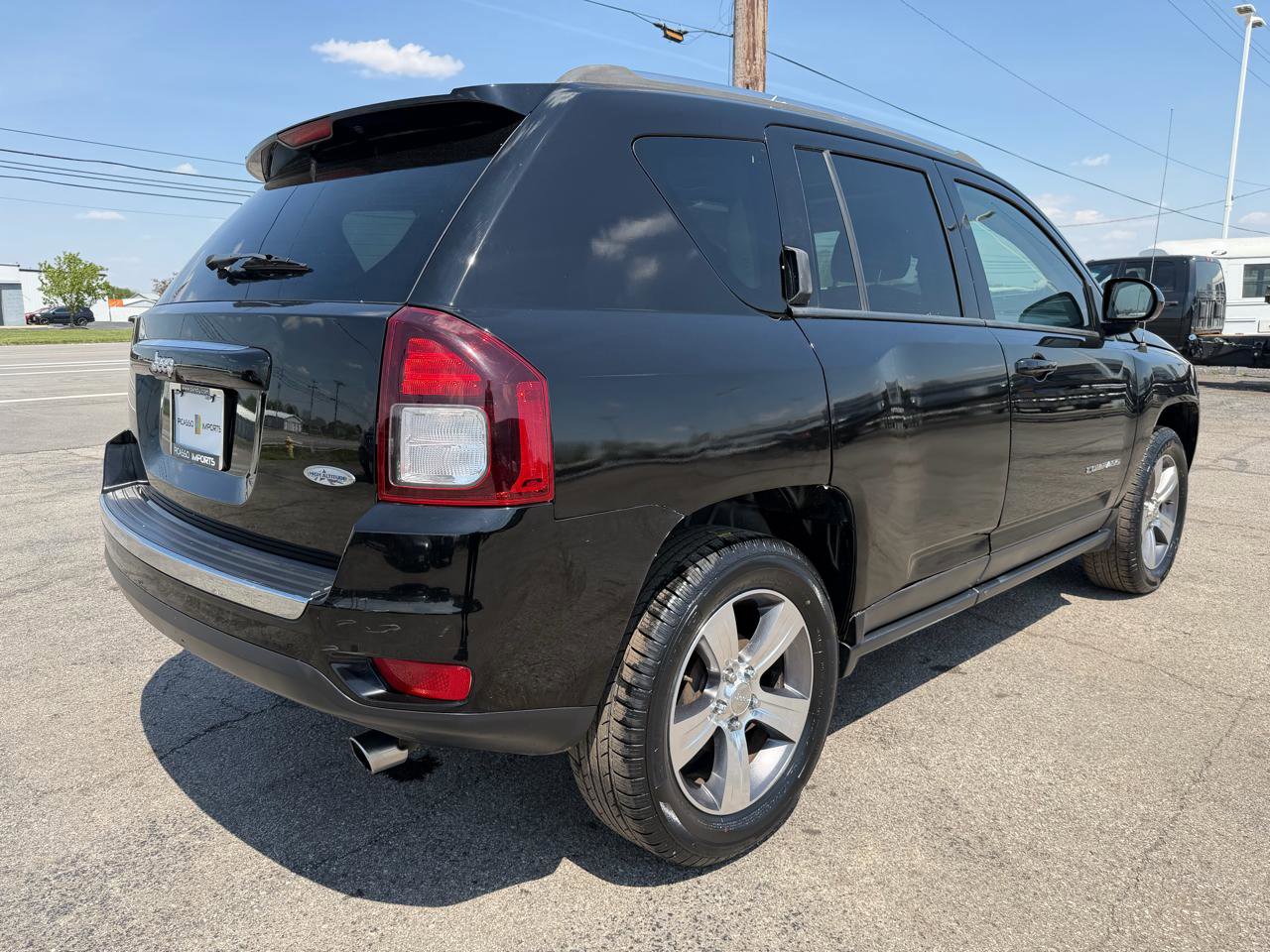 Used 2017 Jeep Compass High Altitude FWD image 16