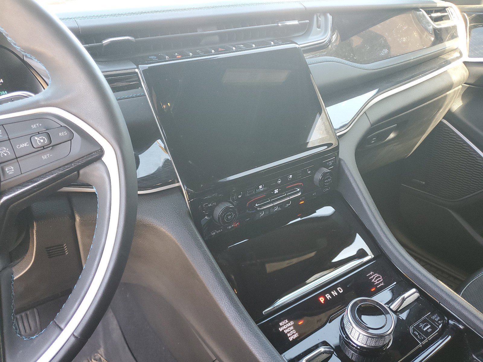 Certified 2022 Jeep Grand Cherokee Trailhawk image 27