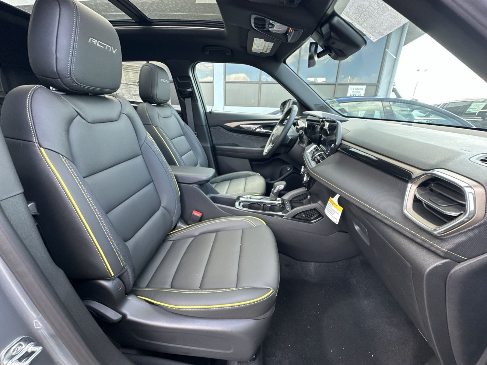 New 2026 Chevrolet TrailBlazer ACTIV w/ Convenience Package AWD/4WD image 26