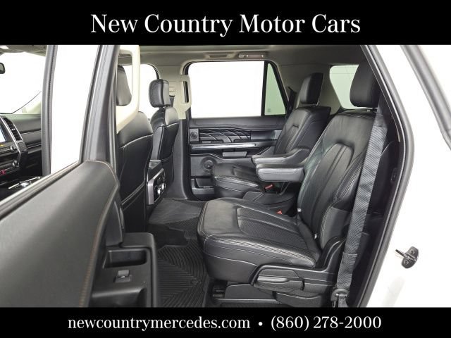 Used 2019 Ford Expedition Max Platinum AWD/4WD image 16