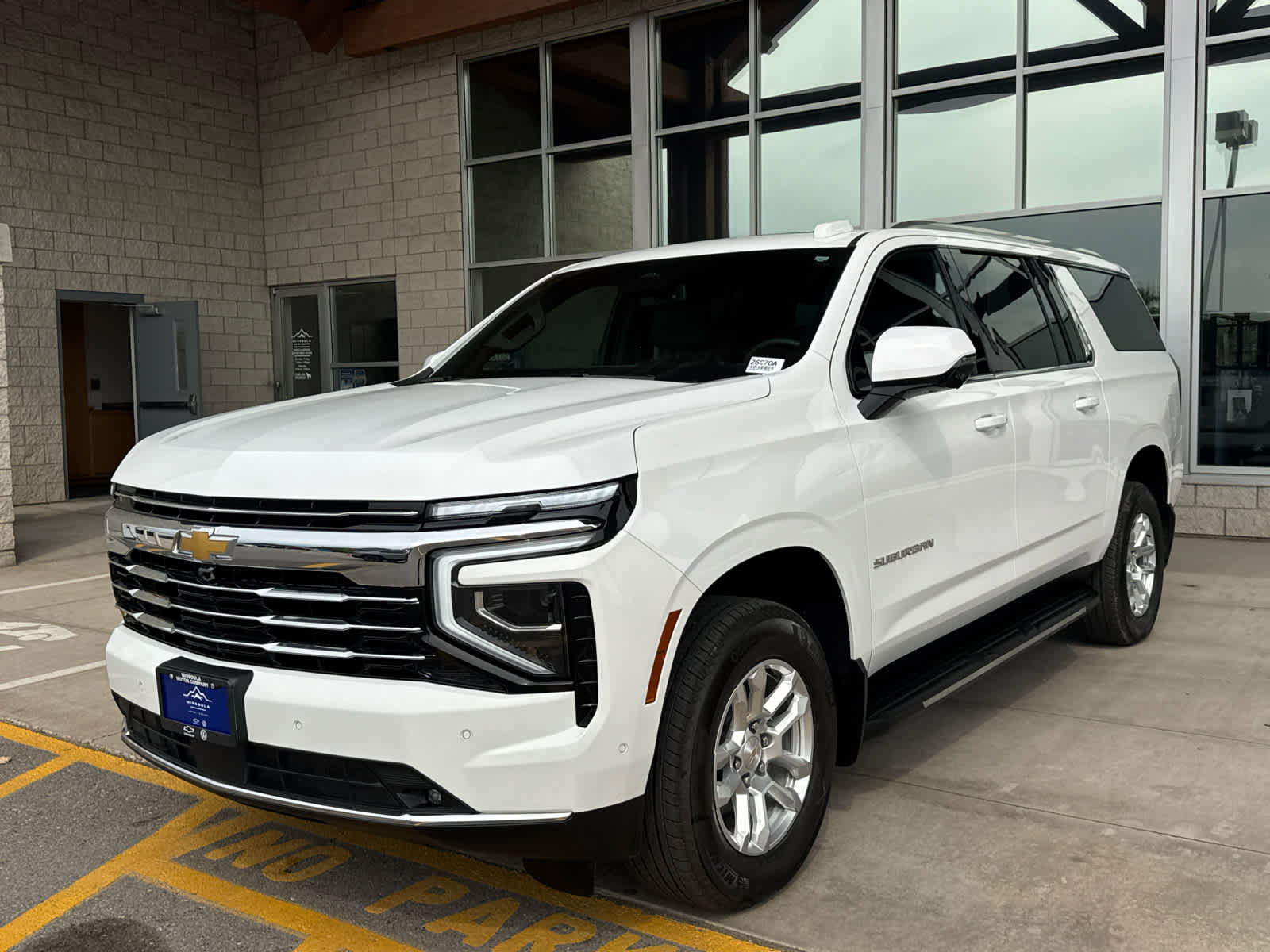 Certified 2025 Chevrolet Suburban LT w/ Comfort Package