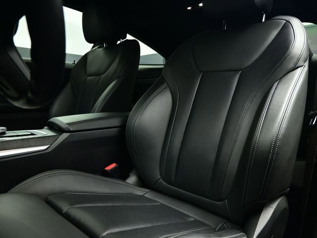 Used 2024 BMW M440i Coupe w/ Premium Package RWD image 47