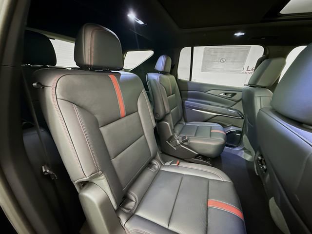 New 2026 Chevrolet Traverse RS image 31
