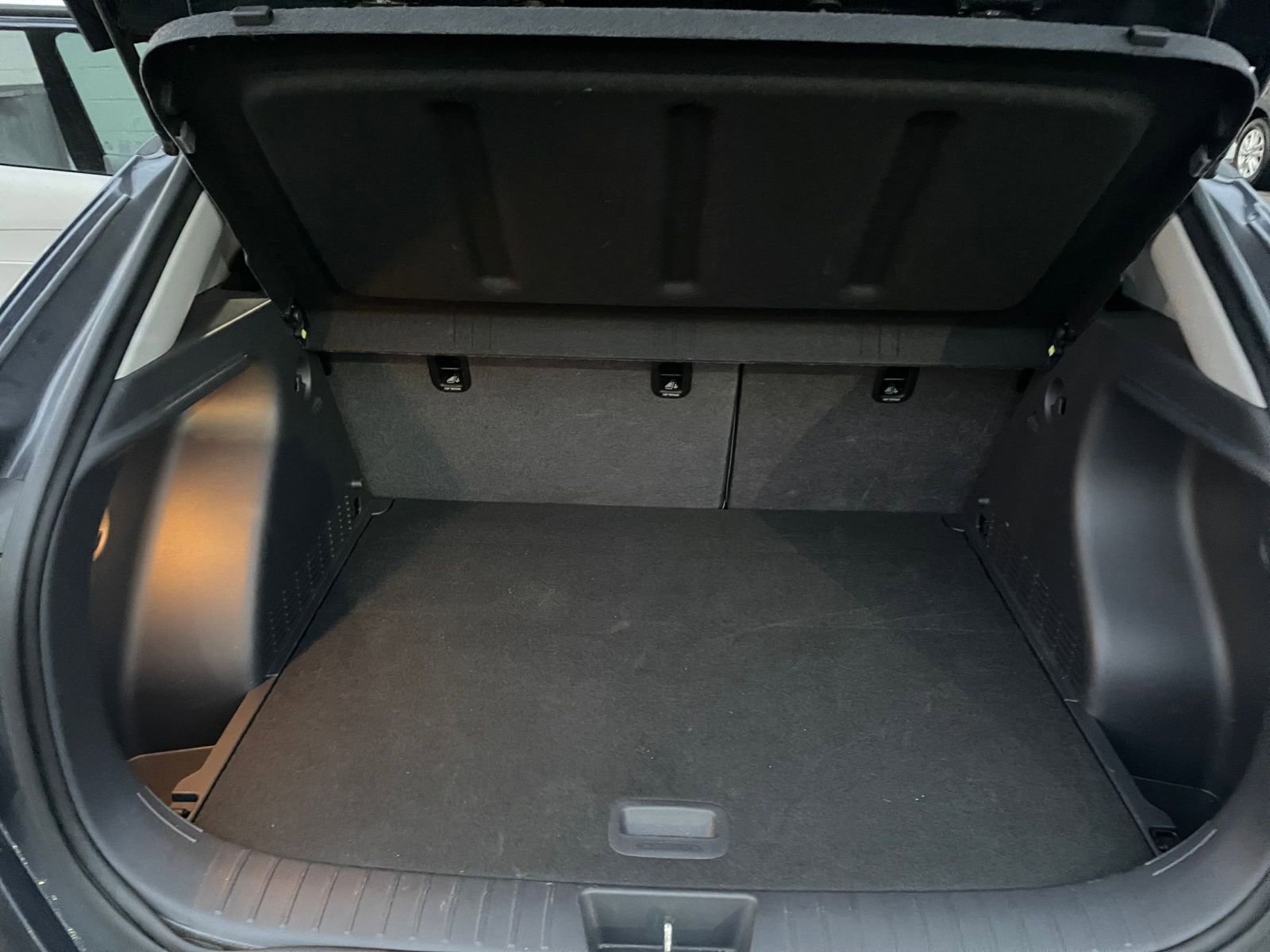 Used 2025 Hyundai Kona SEL image 31