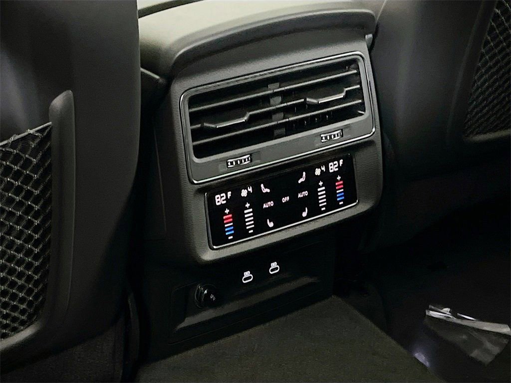 New 2026 Audi Q8 Premium Plus image 25