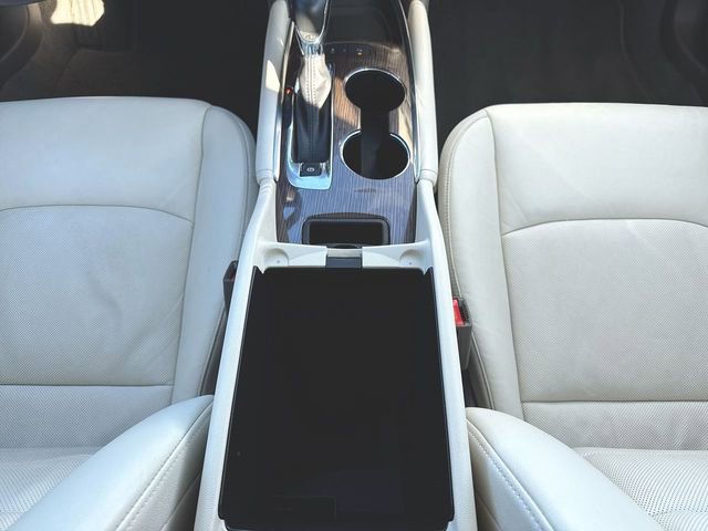 Used 2024 Chevrolet Malibu LT image 35