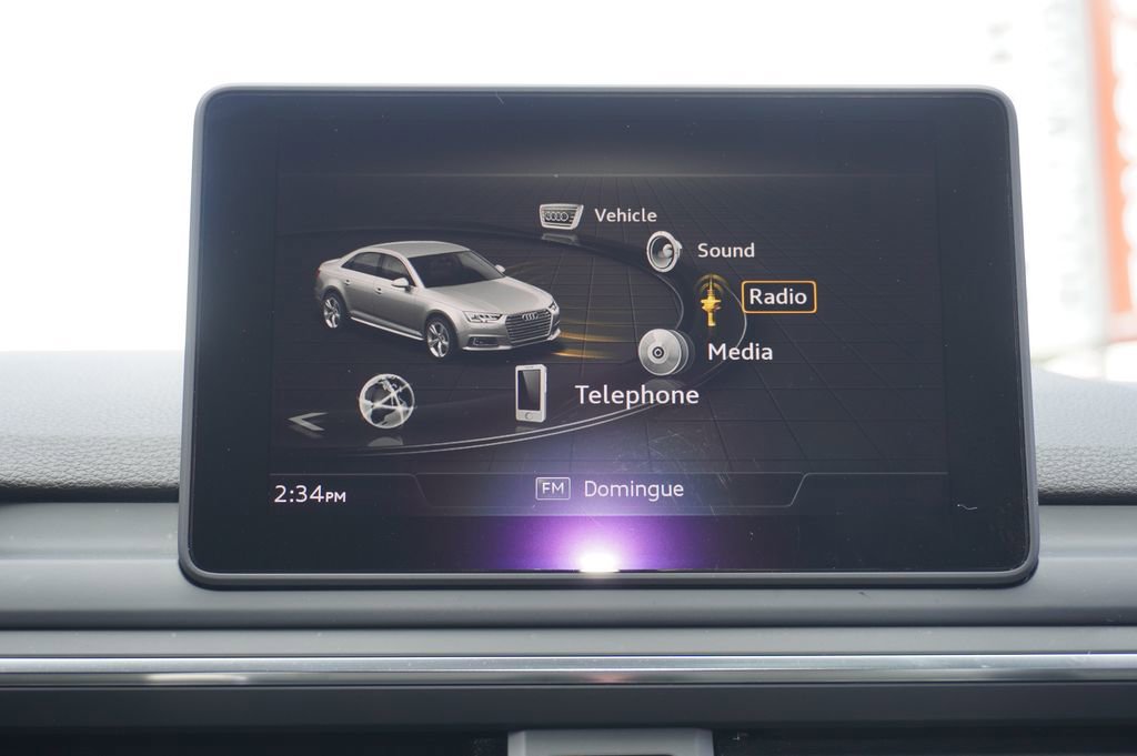 Used 2019 Audi A4 2.0T Premium w/ Convenience Package image 15