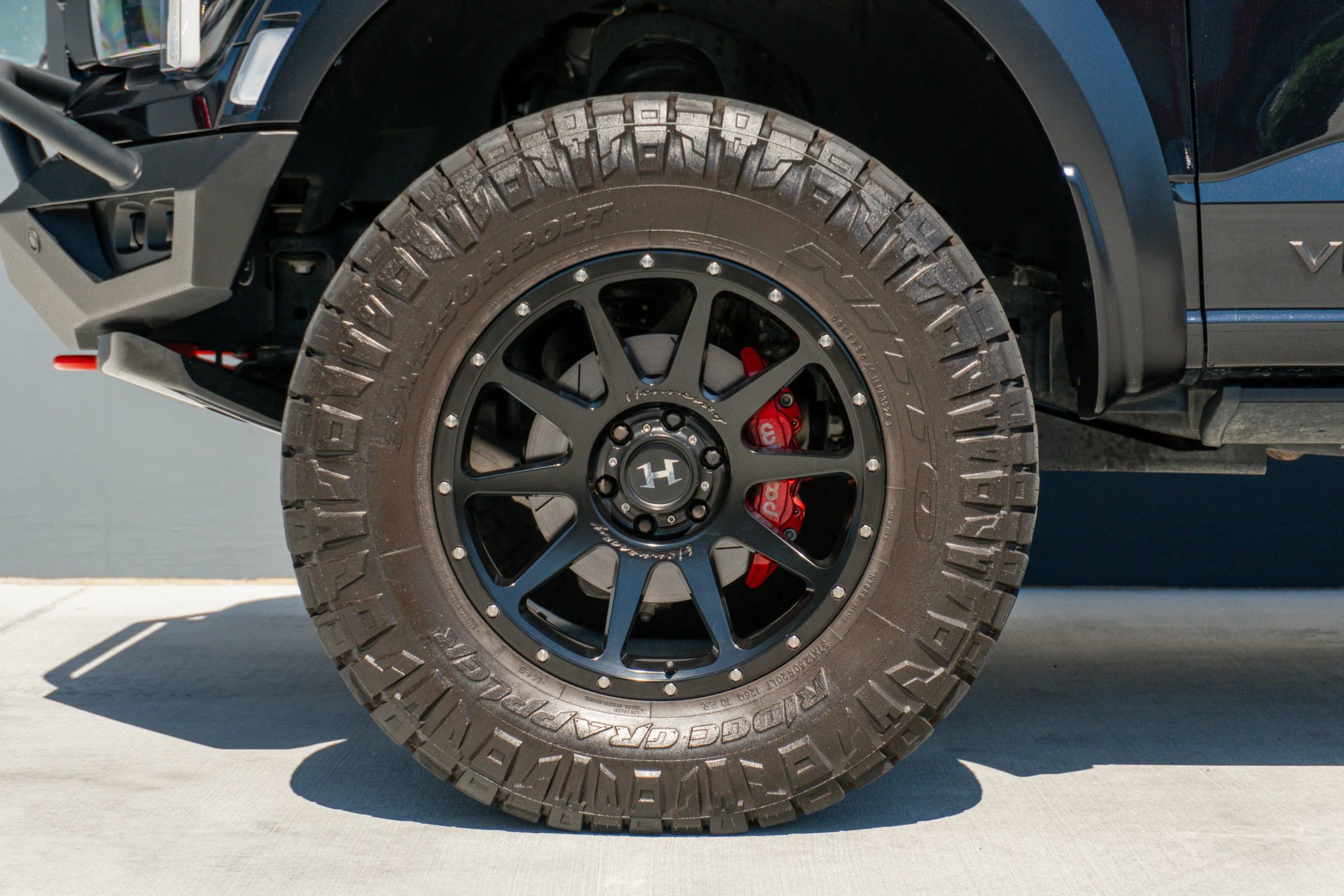 Used 2025 Ford F150 Raptor w/ Equipment Group 803A Raptor R image 19