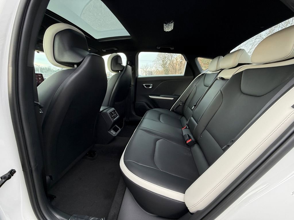 New 2025 Kia K4 GT-Line Turbo image 24