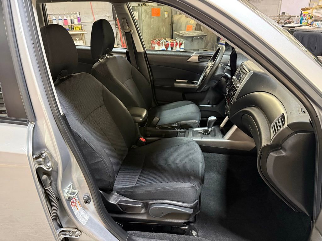 Used 2012 Subaru Forester 2.5X w/ Alloy Wheel Pkg image 16