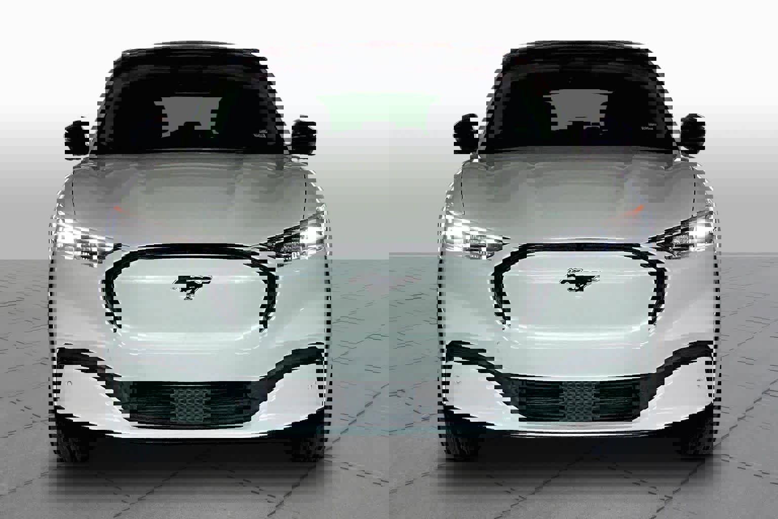 Used 2021 Ford Mustang Mach-E Premium AWD/4WD image 3