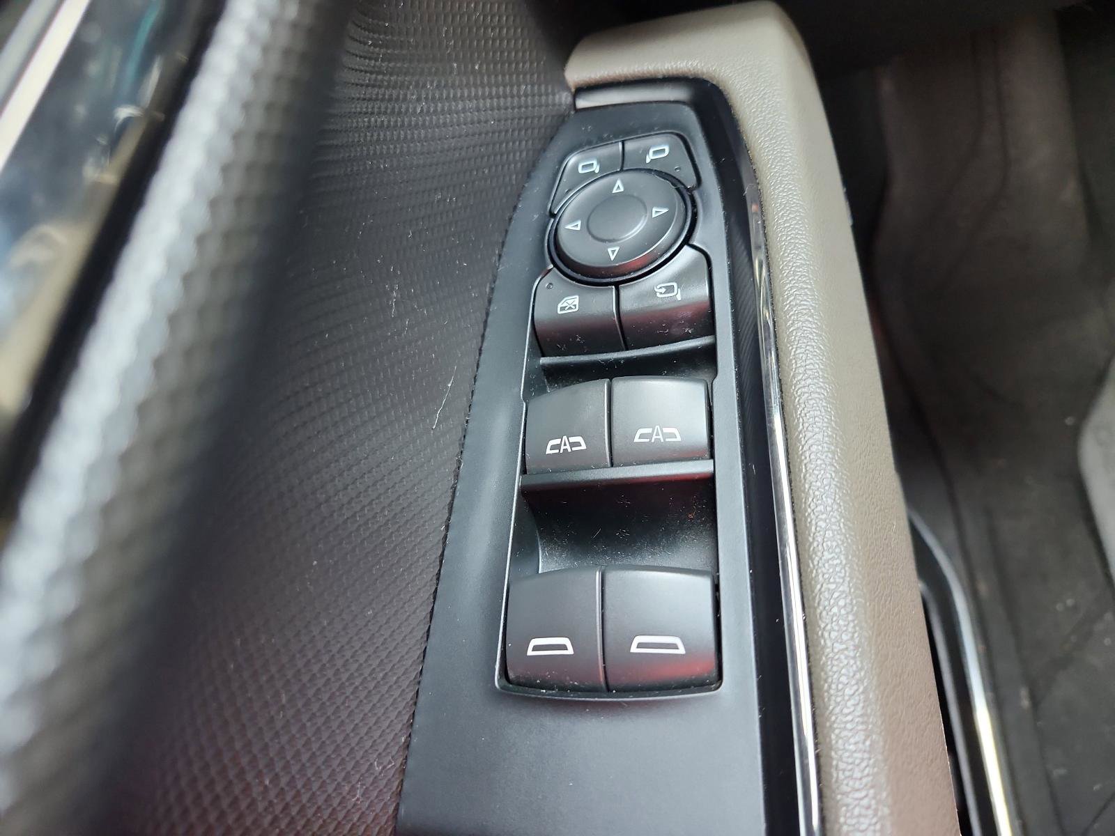 Used 2023 Chevrolet Silverado 1500 ZR2 w/ Technology Package image 26