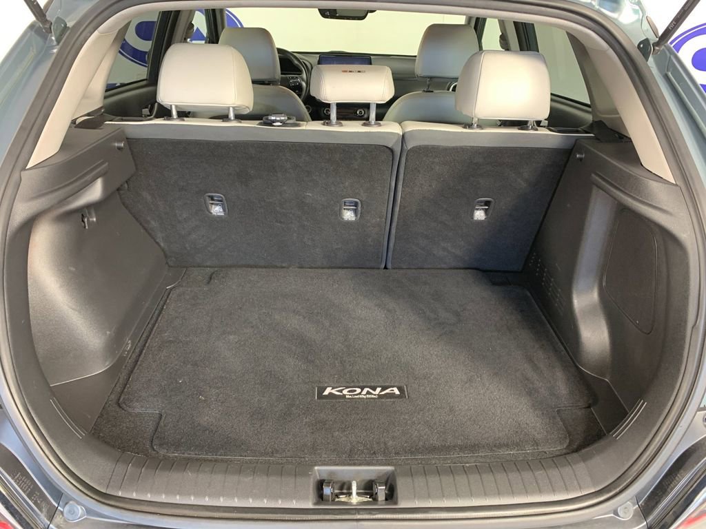 Used 2022 Hyundai Kona Limited FWD image 35
