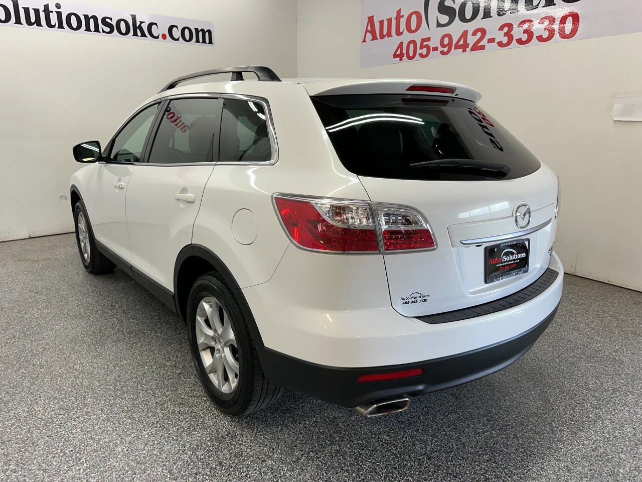 Used 2012 MAZDA CX-9 Touring w/ Moonroof & Bose Audio Pkg image 5