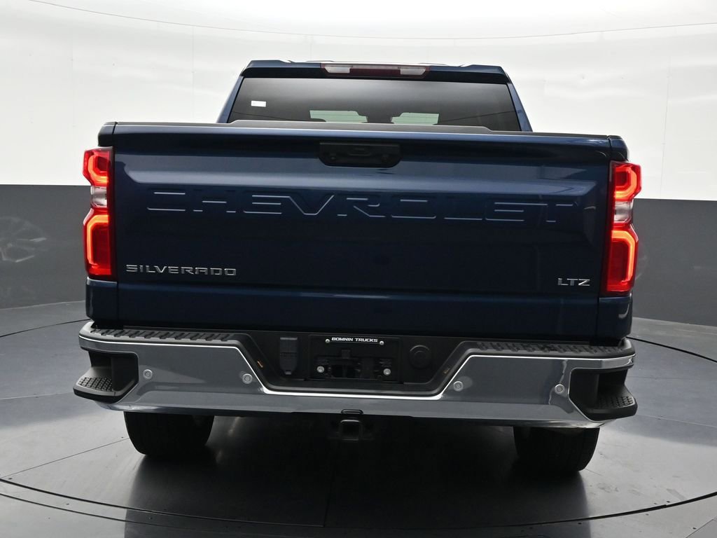 Used 2023 Chevrolet Silverado 1500 LTZ RWD image 4