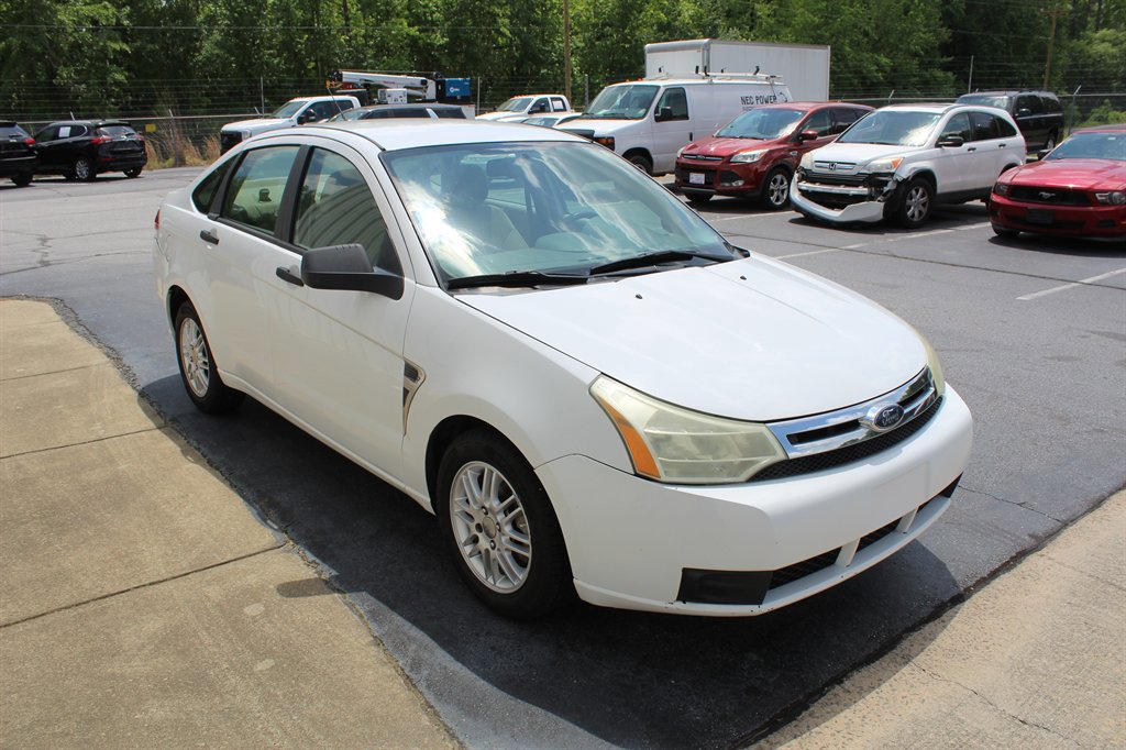 Used 2008 Ford Focus SE image 2