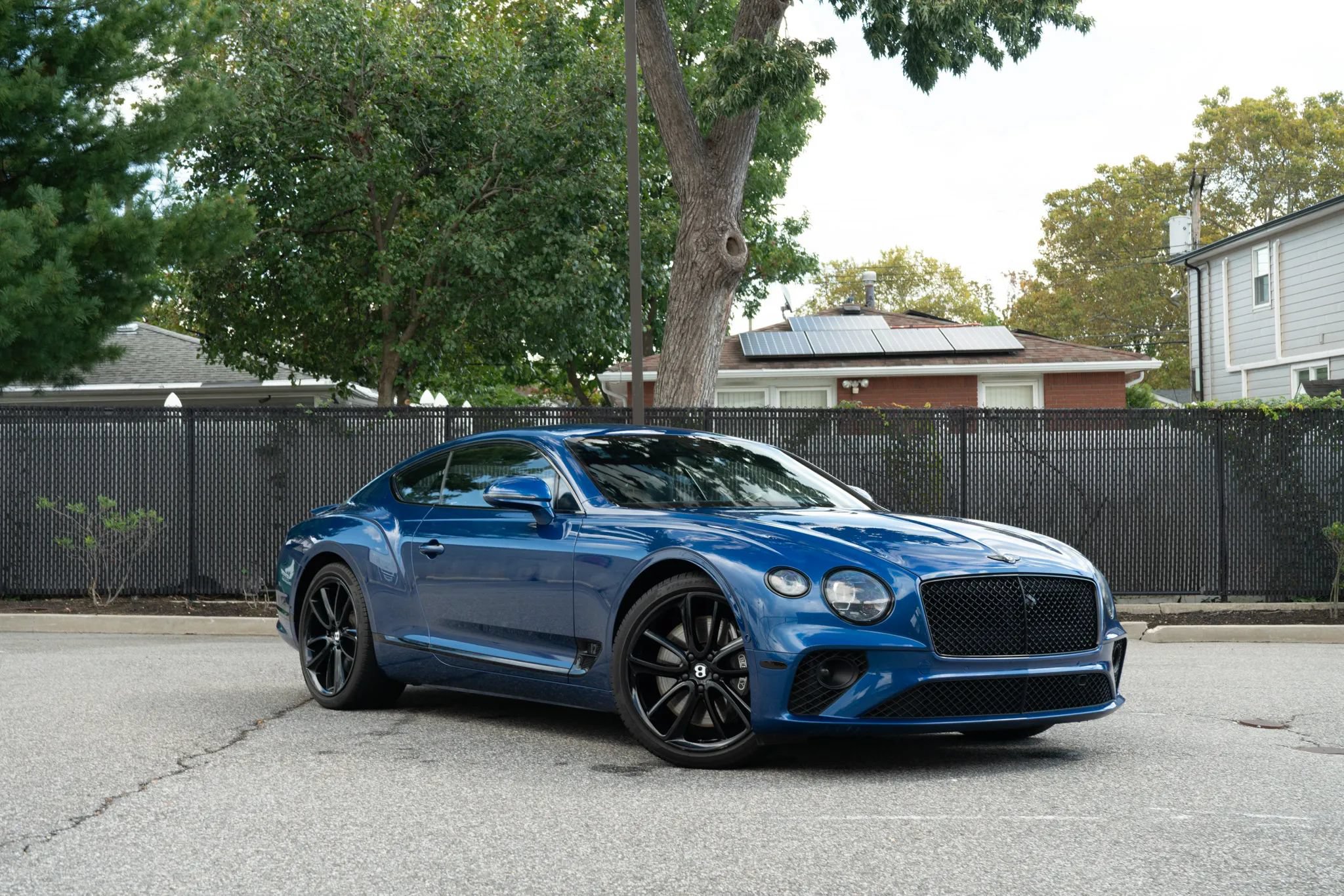 Used 2020 Bentley Continental GT AWD/4WD image 2