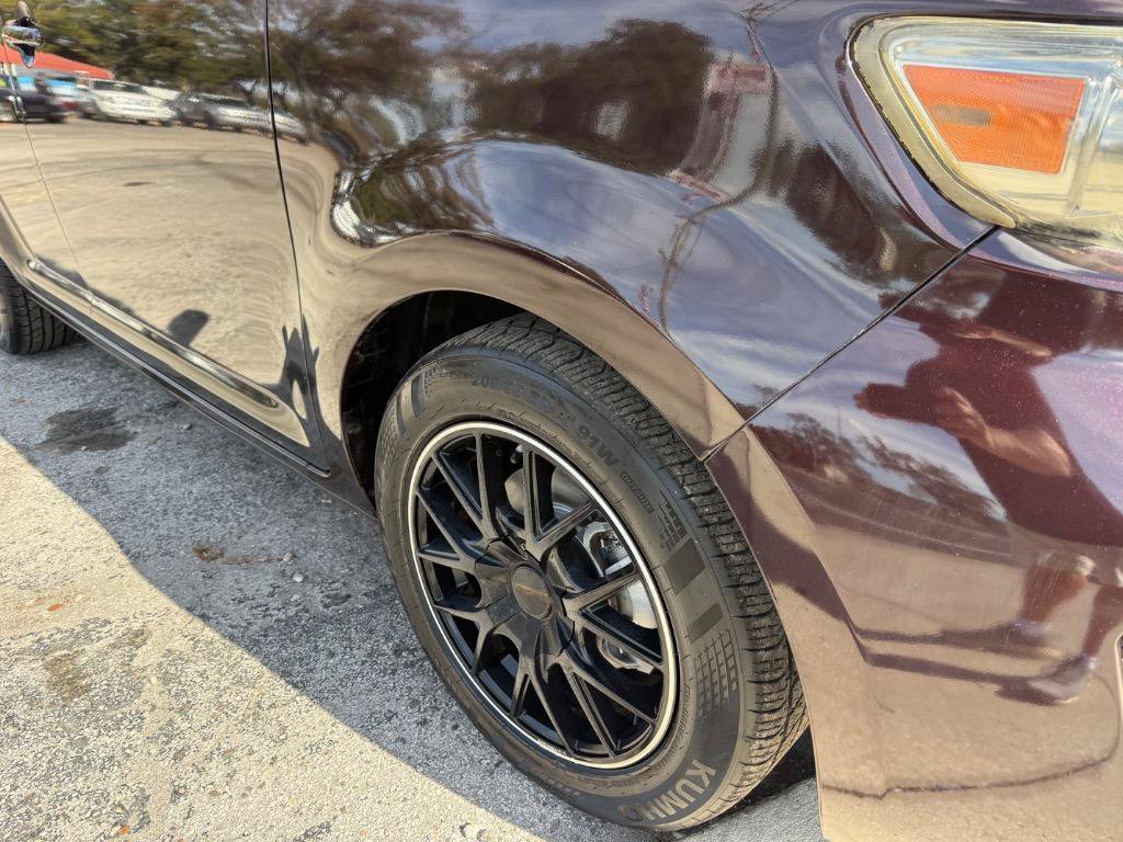 Used 2010 Scion xB FWD image 3