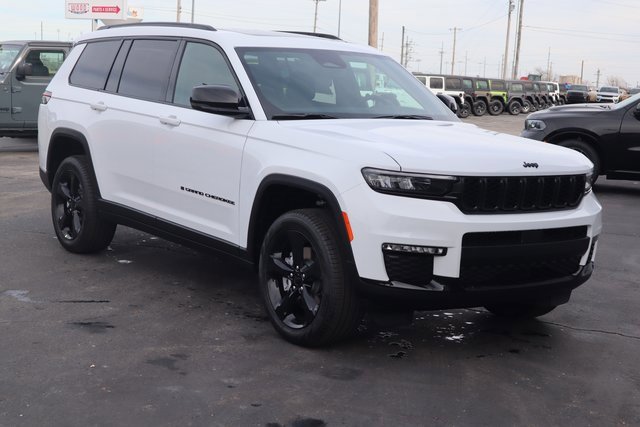 New 2025 Jeep Grand Cherokee L Limited image 2