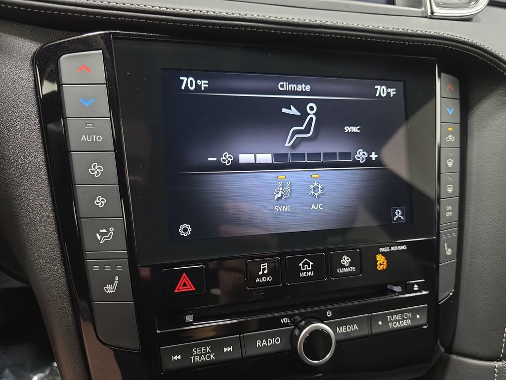 Certified 2025 INFINITI QX55 Luxe AWD/4WD image 19