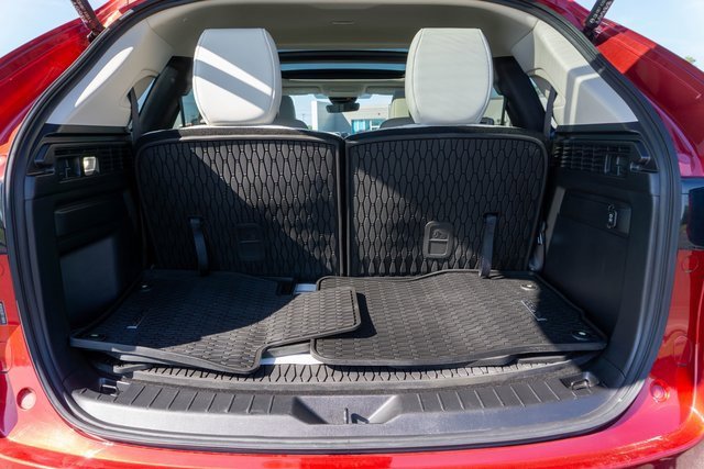 Used 2024 MAZDA CX-90 3.3 Turbo S w/ Premium Package image 11