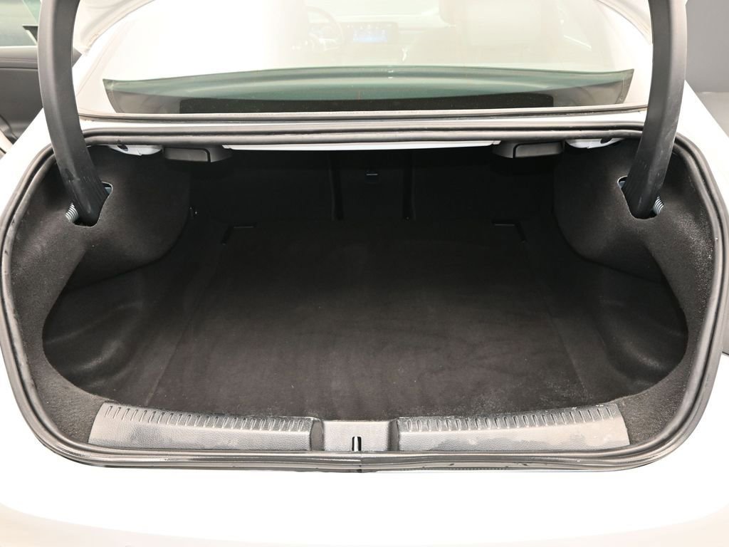 Used 2025 Mercedes-Benz CLA 250 image 11