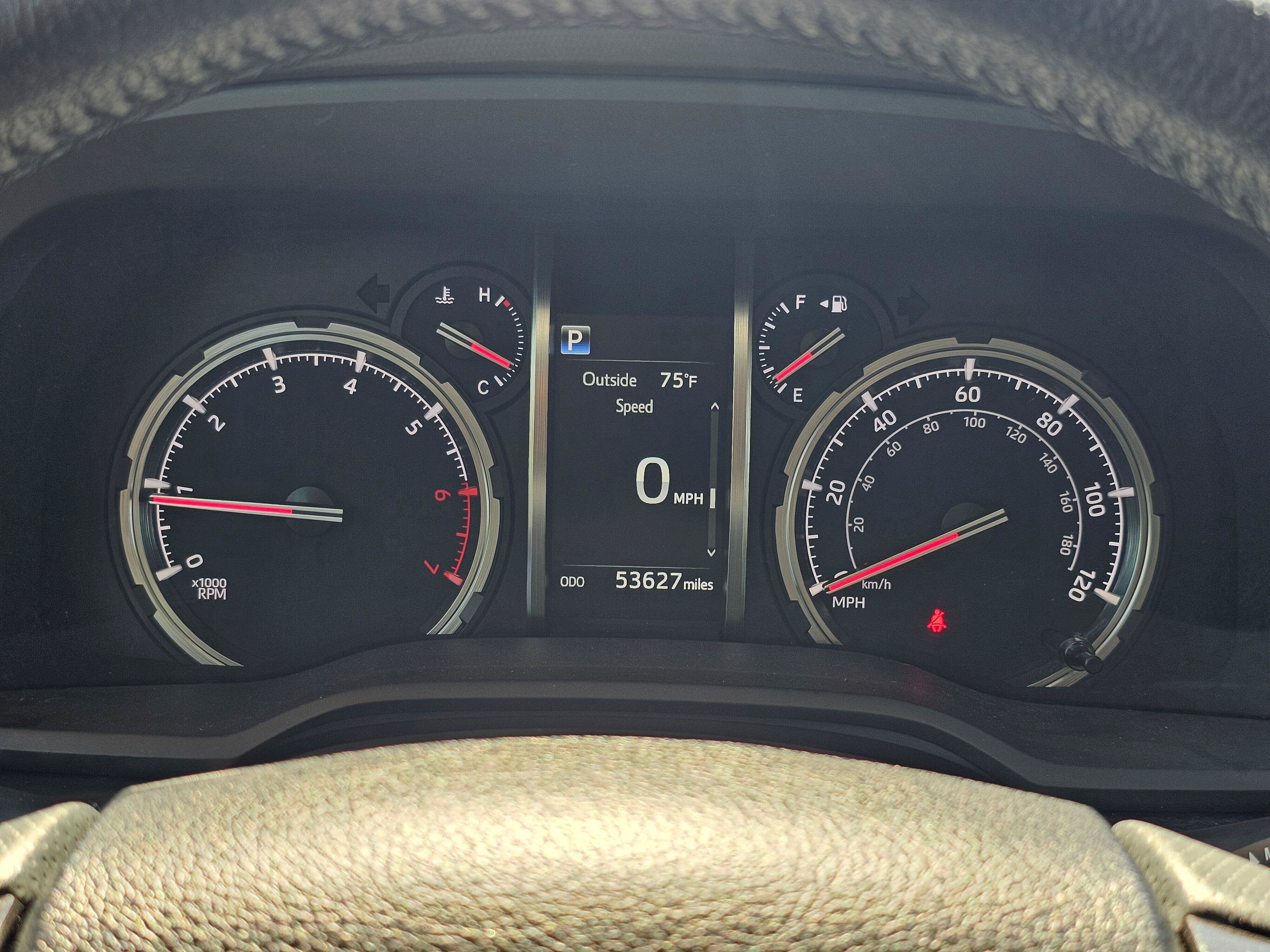 Used 2020 Toyota 4Runner TRD Off-Road Premium w/ Moonroof Package AWD/4WD image 23