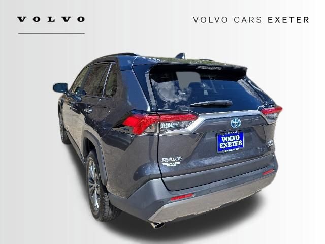Used 2023 Toyota RAV4 Limited AWD/4WD image 8