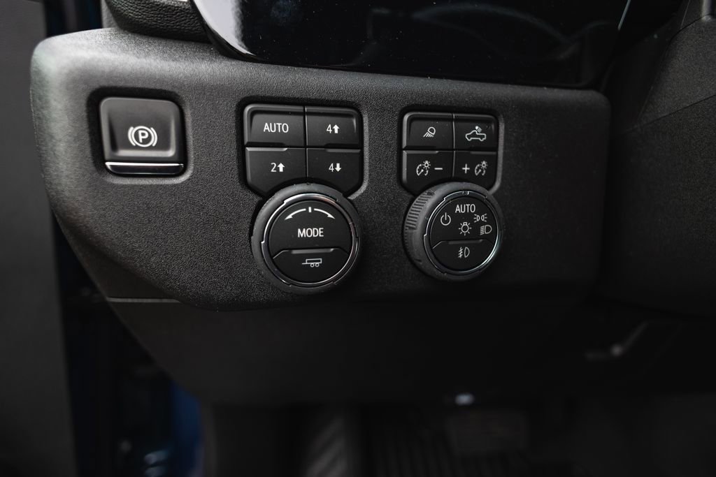 New 2026 Chevrolet Silverado 3500 LTZ w/ LTZ Convenience Package image 32