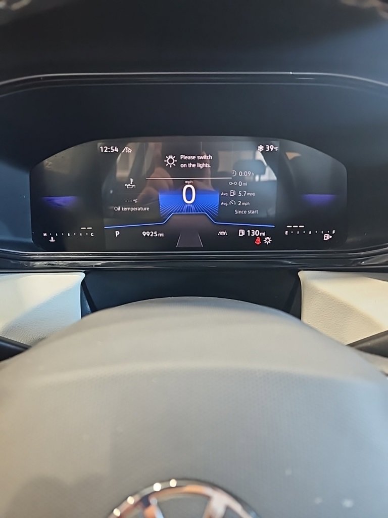 Used 2025 Volkswagen Taos S image 31