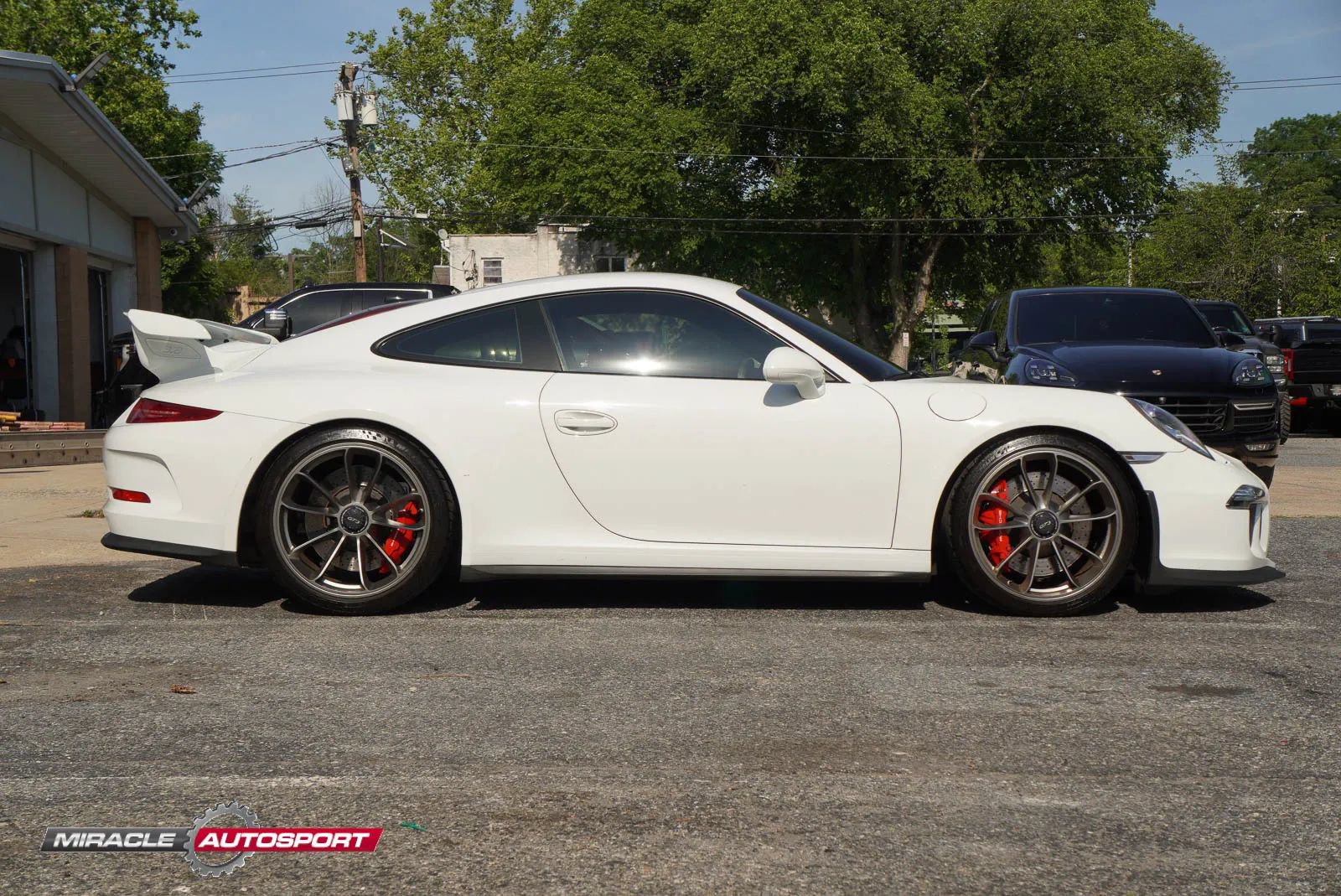 Used 2014 Porsche 911 GT3 w/ Sound Package Plus RWD image 8