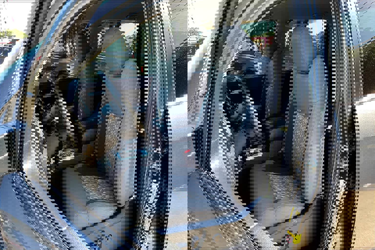 Used 2019 Toyota Tundra SR5 w/ SR5 Upgrade Package image 8