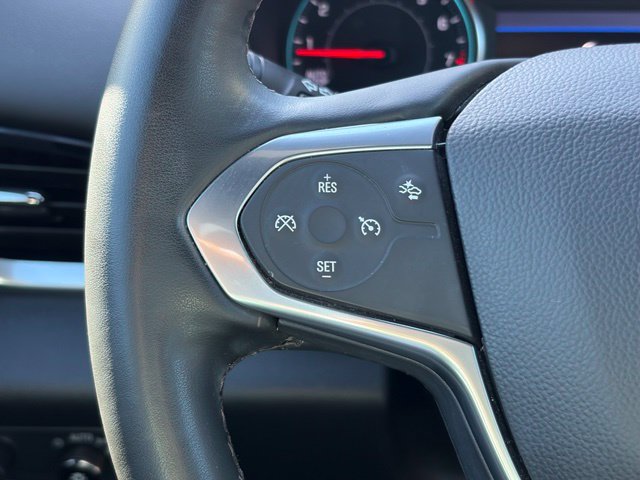Used 2023 Chevrolet Traverse LT FWD image 21