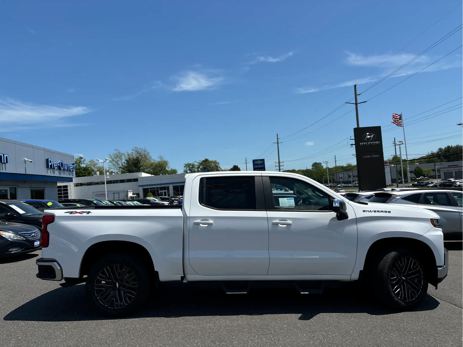 Certified 2019 Chevrolet Silverado 1500 LT w/ All-Star Edition AWD/4WD image 4