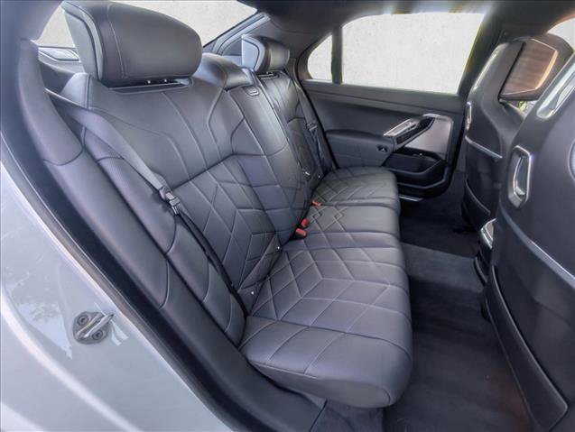 Used 2025 BMW i7 xDrive60 AWD/4WD image 22