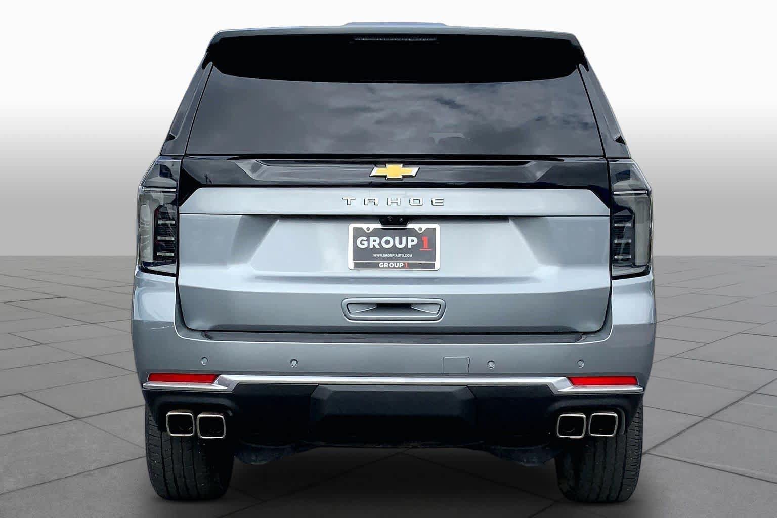 Used 2025 Chevrolet Tahoe High Country AWD/4WD image 9