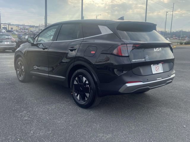 New 2026 Kia Sportage LX FWD image 5