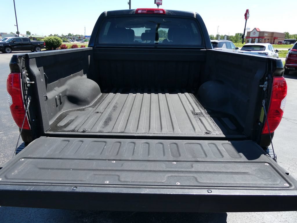 Used 2019 Toyota Tundra SR5 w/ SR5 Upgrade Package AWD/4WD image 15