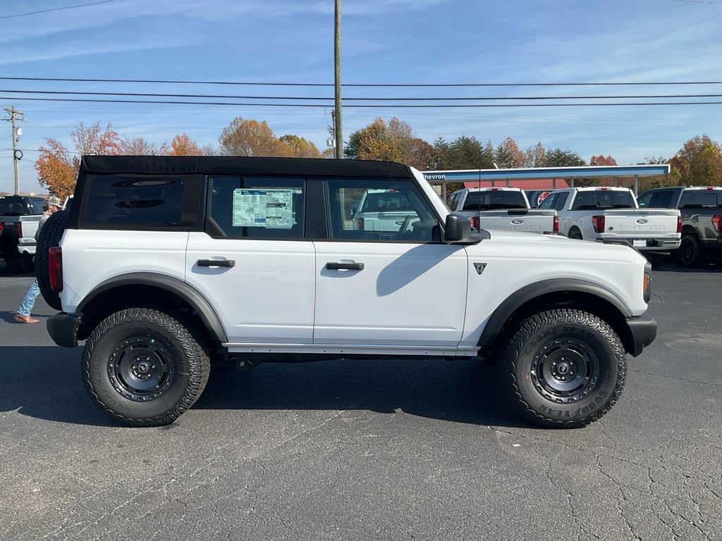 New 2025 Ford Bronco 4-Door w/ Sasquatch Package image 4