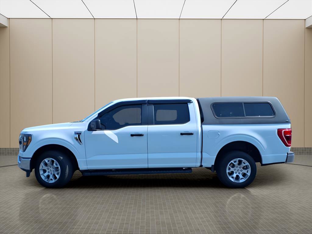 Used 2023 Ford F150 XLT image 3