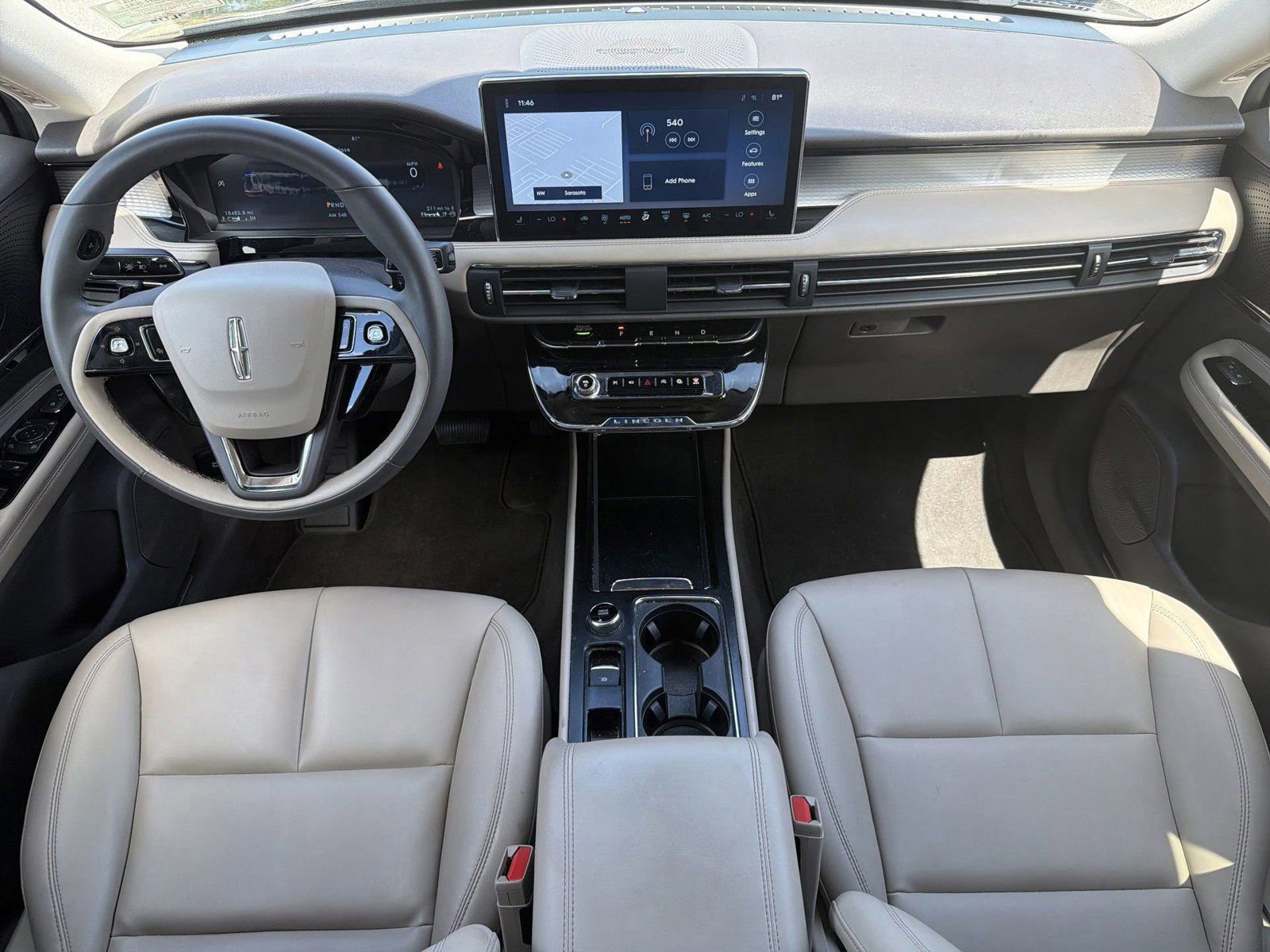 Used 2024 Lincoln Corsair FWD image 13