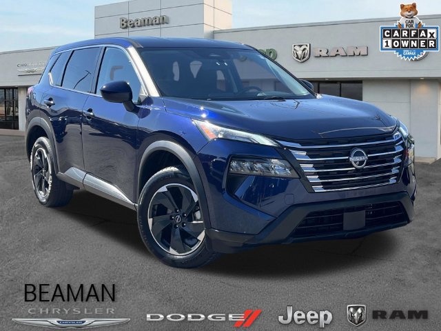Used 2025 Nissan Rogue SV
