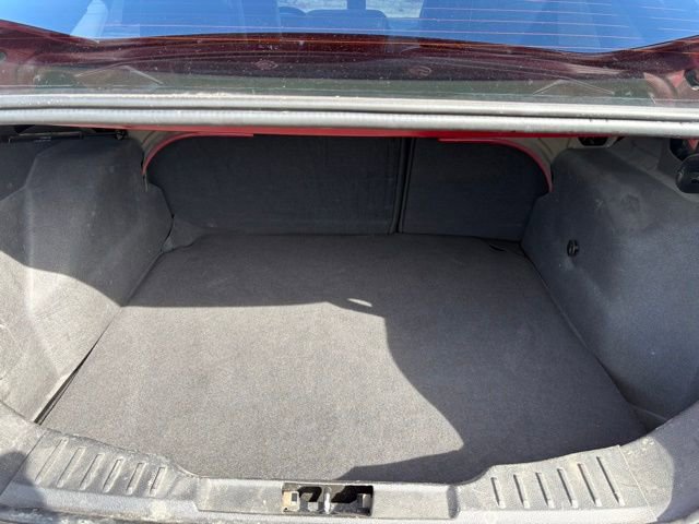 Used 2014 Ford Focus SE w/ Equipment Group 201A FWD image 7