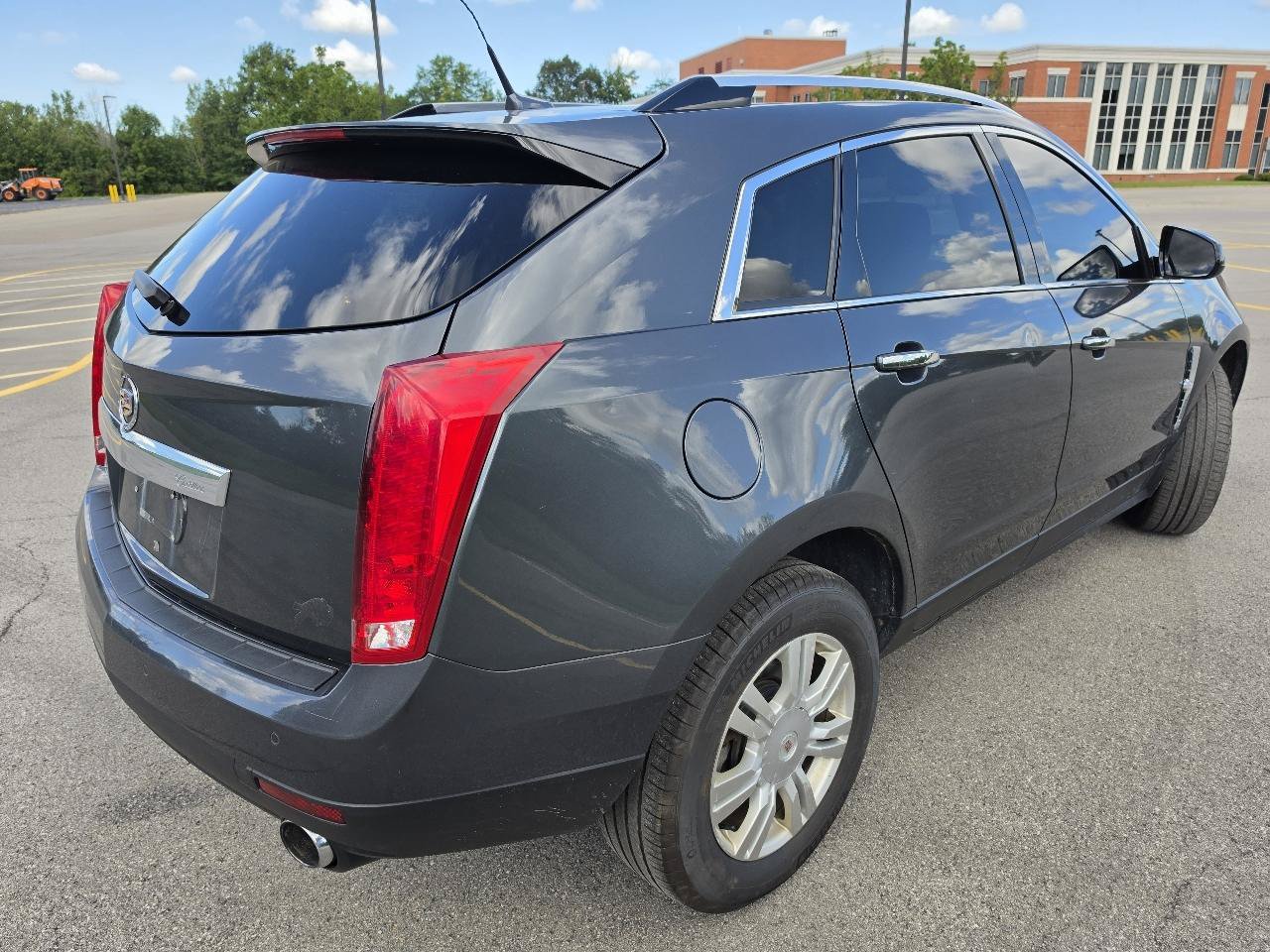 Used 2010 Cadillac SRX Luxury FWD image 4