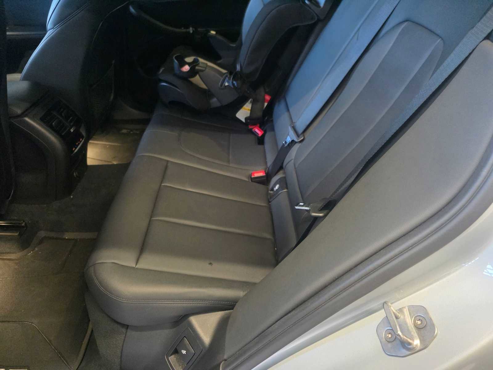 Used 2019 BMW X3 xDrive30i w/ Driving Assistance Package image 15