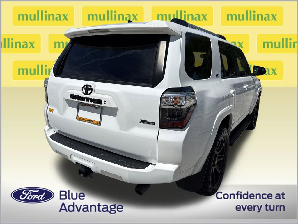 Used 2024 Toyota 4Runner SR5 RWD image 4
