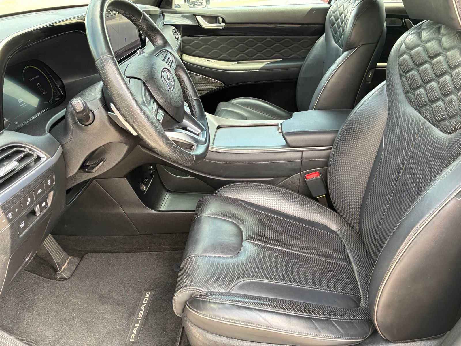 Used 2022 Hyundai Palisade Calligraphy FWD image 12