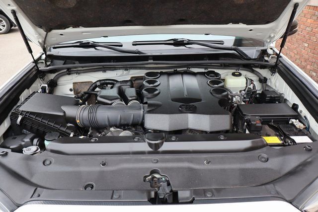 Used 2021 Toyota 4Runner Venture w/ Moonroof Package image 48